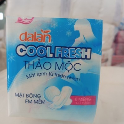 Băng vệ sinh Diana Sensi Cool Fresh thảo mộc ban đêm