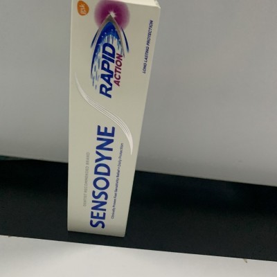 Kem Đánh Răng Giảm Ê Buốt Sensodyne Rapid action Tím 100g