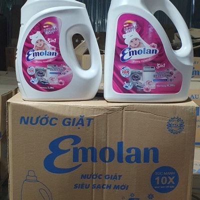 Nước giặt Emolan công nghệ mới đánh bay vết bận mới 5 in 1 hương COMFOR 4.5L -  Thùng 4 can.