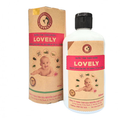 NƯỚC TẮM THẢO DƯỢC LOVELY DÀNH CHO TRẺ SƠ SINH 0 - 3 TUỔI 500ML