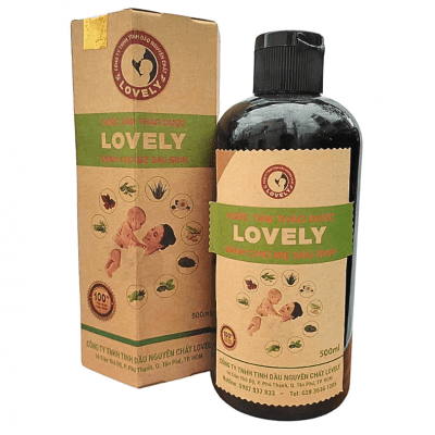 NƯỚC TẮM THẢO DƯỢC LOVELY DÀNH CHO MẸ TRƯỚC VÀ SAU SINH 500ML