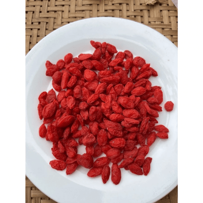 Câu kỷ tử đỏ  túi 100g