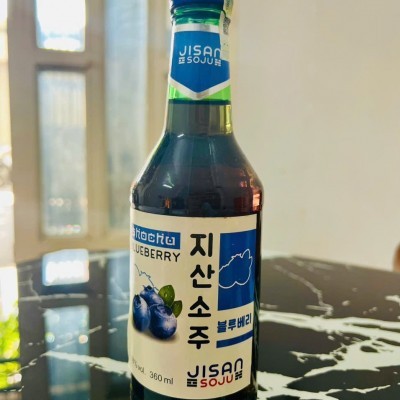 Rượu Jisan Soju (Vị Việt Quất) - 18% vol, 360ml