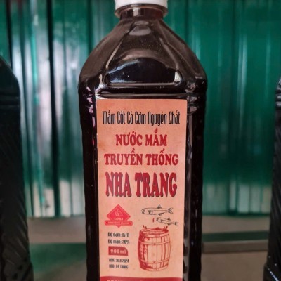 Nước mắm Điệp Long Nha Trang 15 độ chai 900 ml