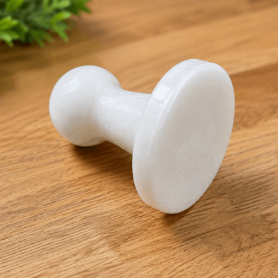 ĐÁ MASSAGE LẠNH TAY CẦM – KÍCH THƯỚC 5 × 5 × 4 CM